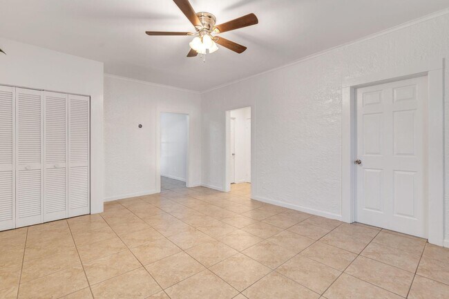Foto del edificio - 4710 Garden Ave