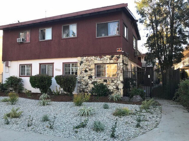 Building Photo - 6735 Whitsett Ave