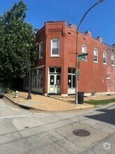 Building Photo - 2001-2003 Cherokee St