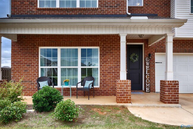 Foto del edificio - 134 Heritage Lakes Blvd