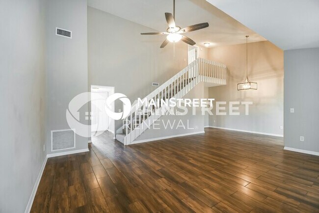 Building Photo - 4 Bedroom Pet-Friendly Home in JACKSONVILLE, FL with Main Street Renewal