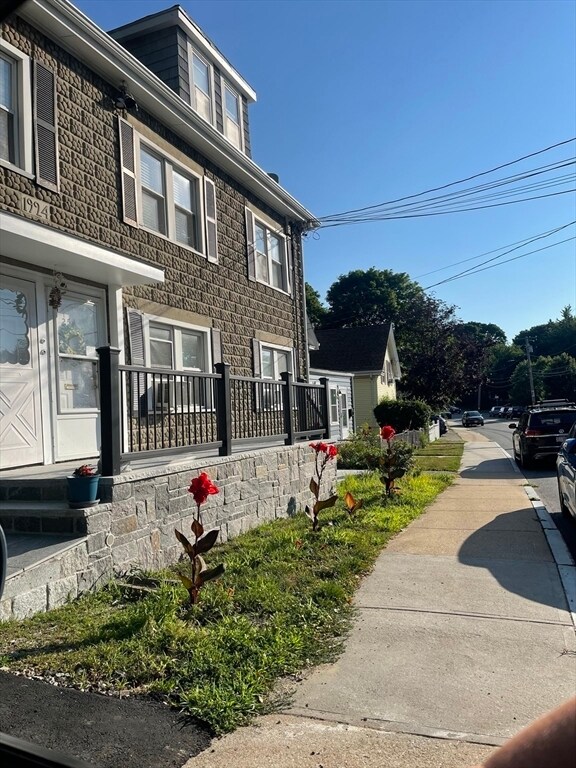 Foto principal - 257 East St