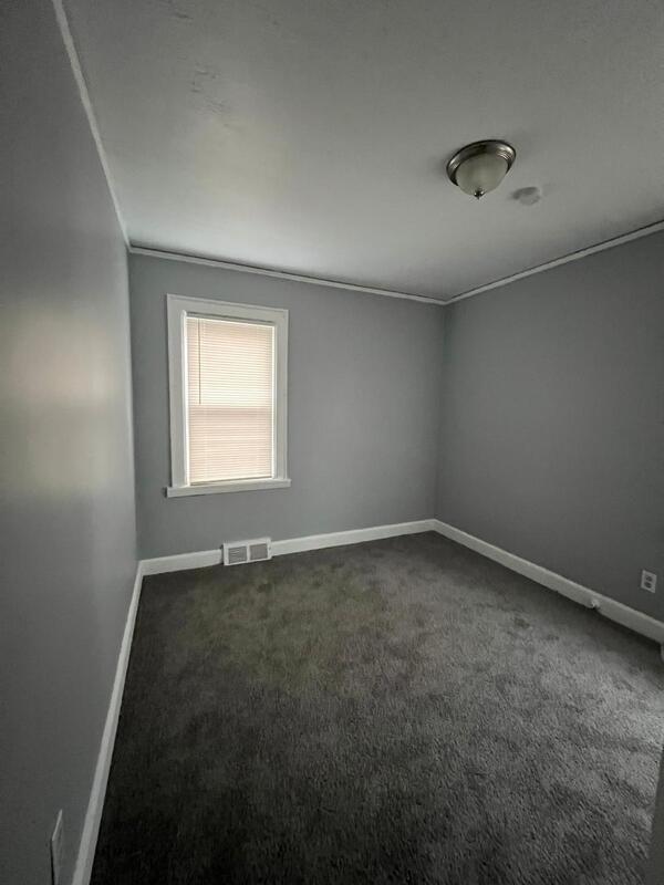 Building Photo - 14834 Hubbell Ave