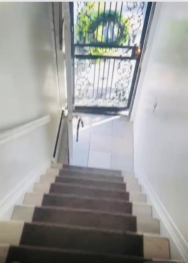 Building Photo - 118-06 179th St