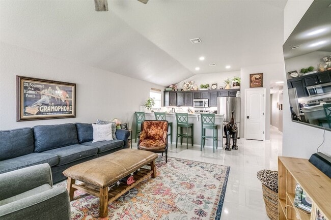 Photo - Beautiful 3 Bedroom in Norman House