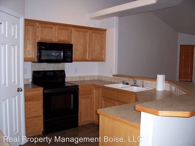 Building Photo - 4729 S Whitmore Way