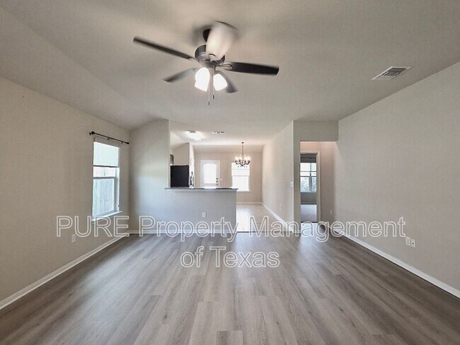 Foto del edificio - 433 Moulins Ln