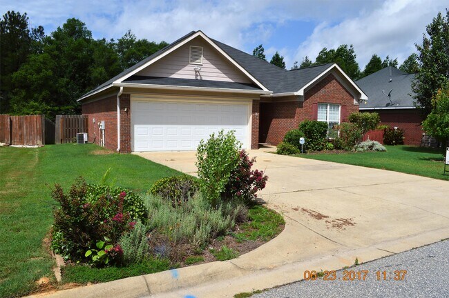 Foto del edificio - 8 Lincolnshire Ln
