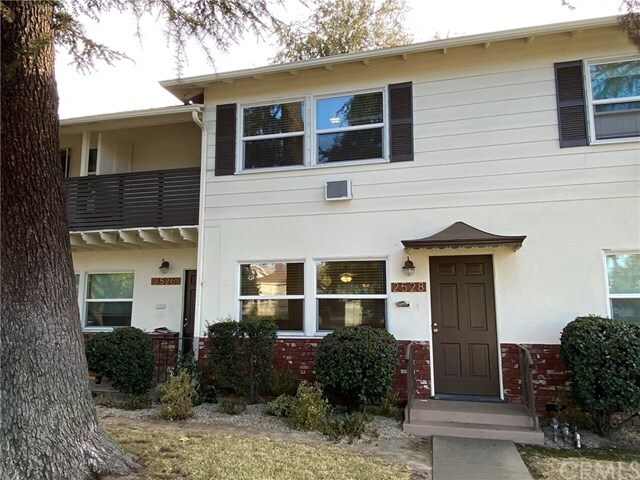 Primary Photo - 2528 W Grand Ave