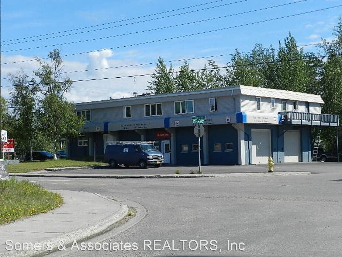 Foto principal - 1007 Aurora Dr