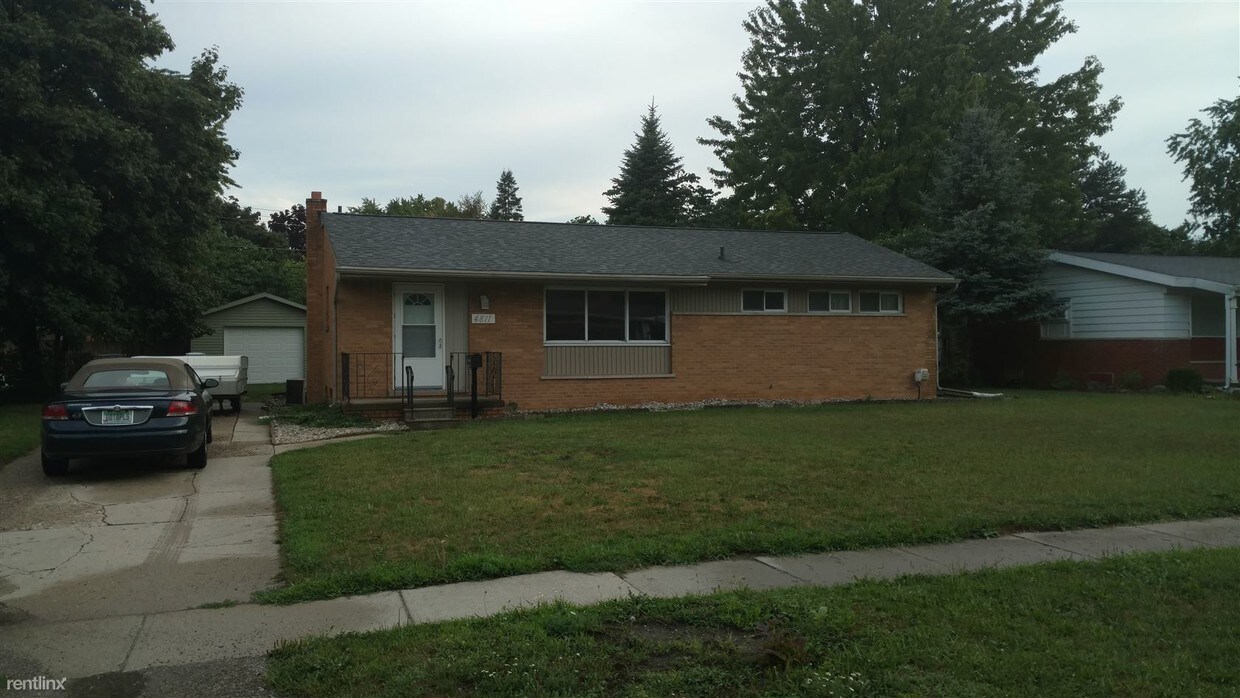 Primary Photo - 4811 Weiss St