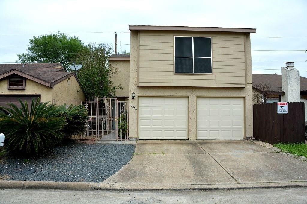 Primary Photo - 10260 Bridgeland Ln