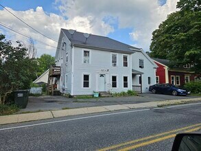 Building Photo - 4112-4116-4116 High St