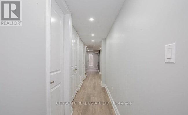 Building Photo - 18 Jemima Rd