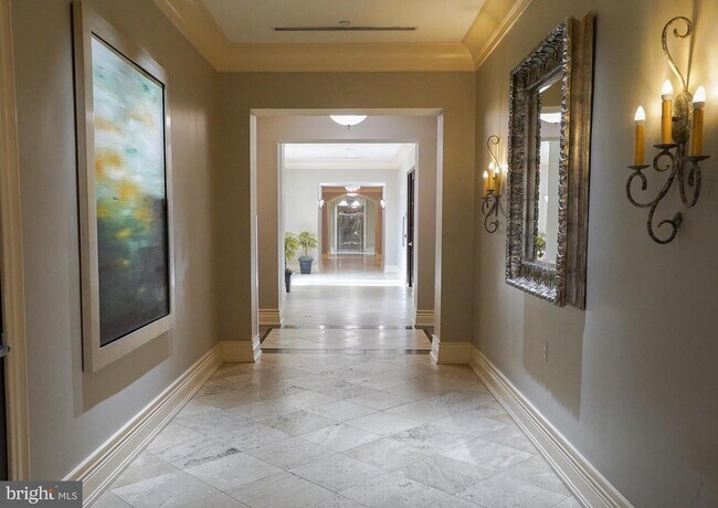 Foto del edificio - 11710 Old Georgetown Rd