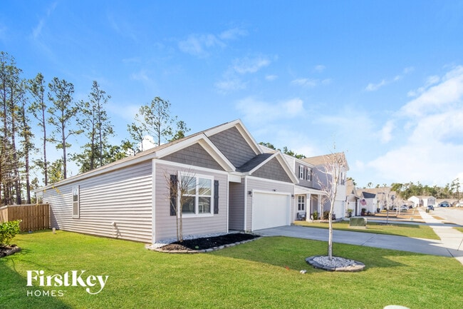 Building Photo - 590 Wayton Cir