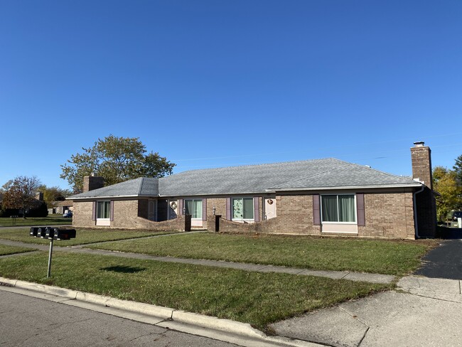 Peaceful neighborhood in Vandalia - 891 Heather Ct
