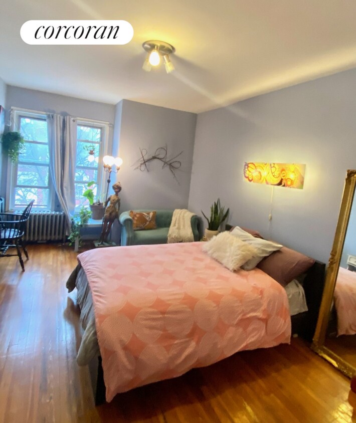 Foto principal - 462 17th St