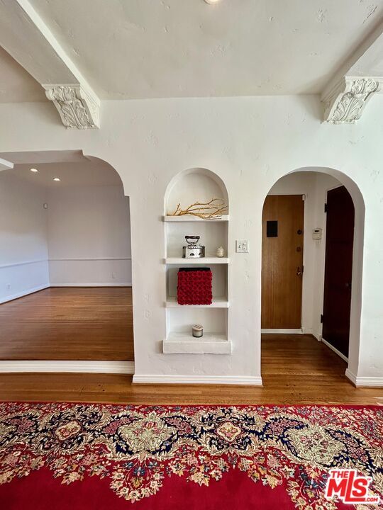 Building Photo - 8673 W Olympic Blvd