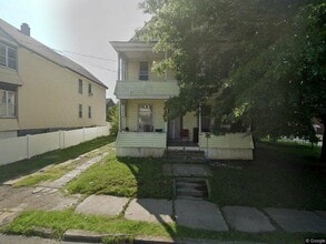 Building Photo - 419-421-421 Vrooman Ave