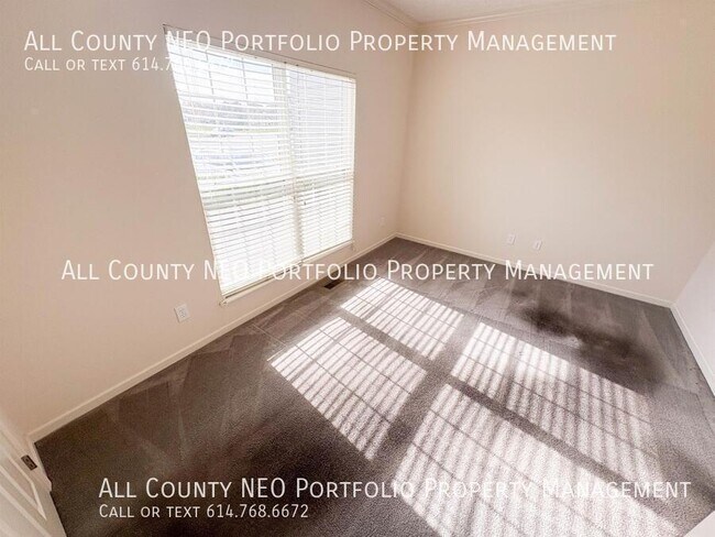 Foto del edificio - 2919 Woodstone Dr