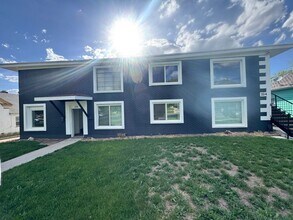 Building Photo - 224 S 900 E