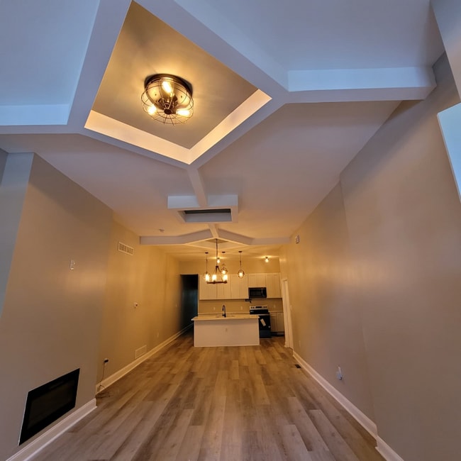 Foto del edificio - 1507 Edmondson Ave