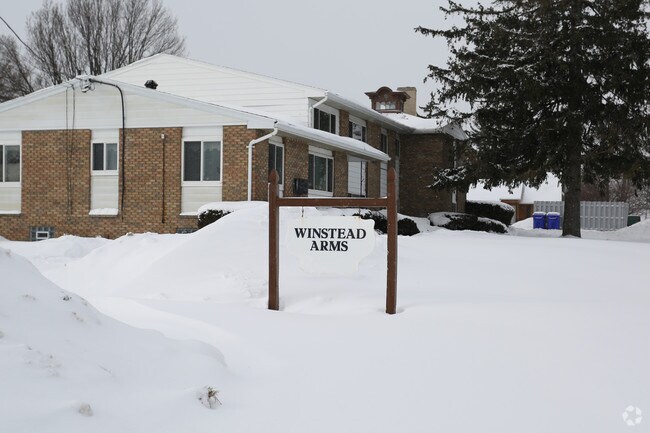 Building Photo - 21 Winston Dr