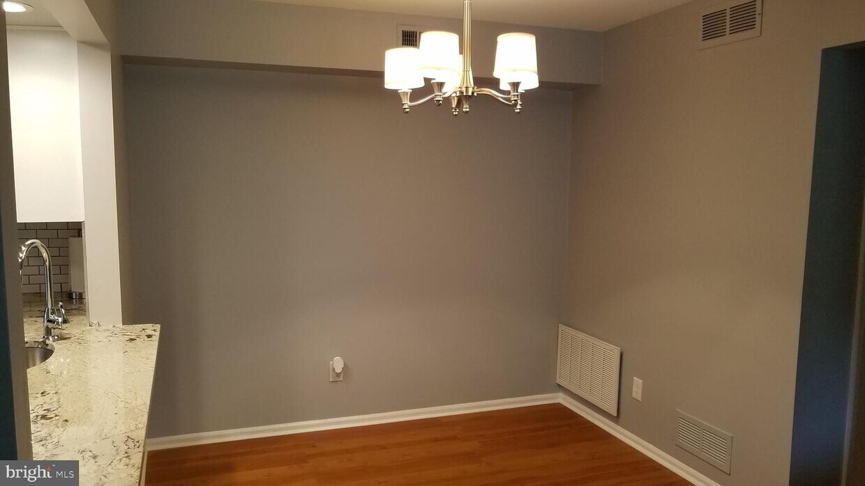 187A Collin Ct, Mount Laurel Township, NJ 08054 Townhome Rentals in