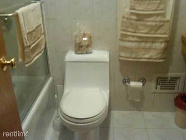 Foto del edificio - 3017 30th Ave