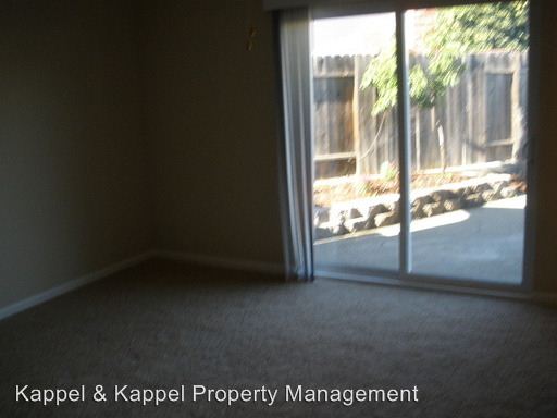 Building Photo - 1186 Creekside Dr