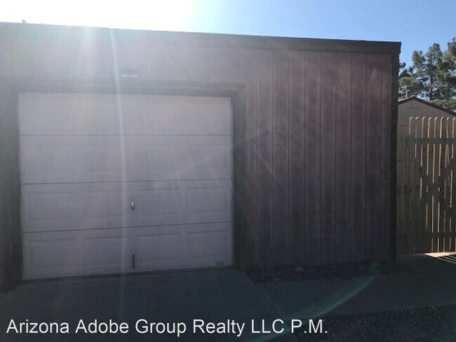 Foto del edificio - 1 br, 1 bath House - 615 E. Date St. Unit B