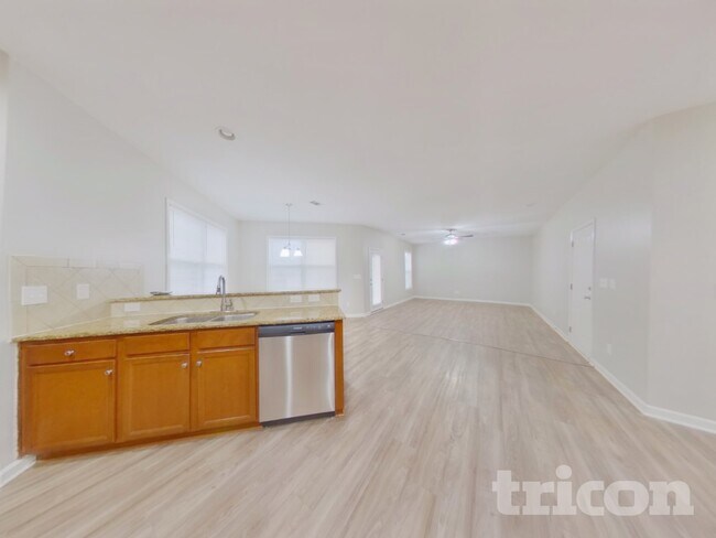 Foto del edificio - 2017 Rockycreek Ln