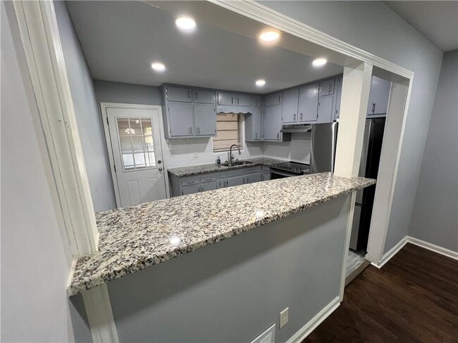 Foto del edificio - 1083 Center St SW