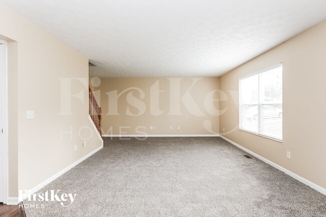 Building Photo - 100 Teil Tree Ct