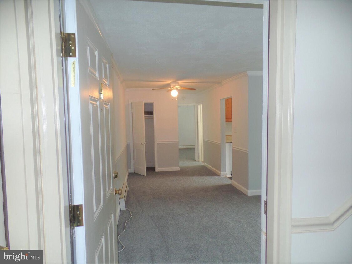Primary Photo - 1400 N Kenilworth St