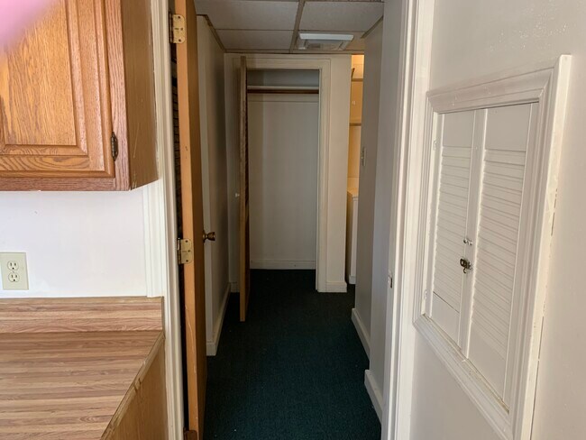 Hallway - 4 Haswell St