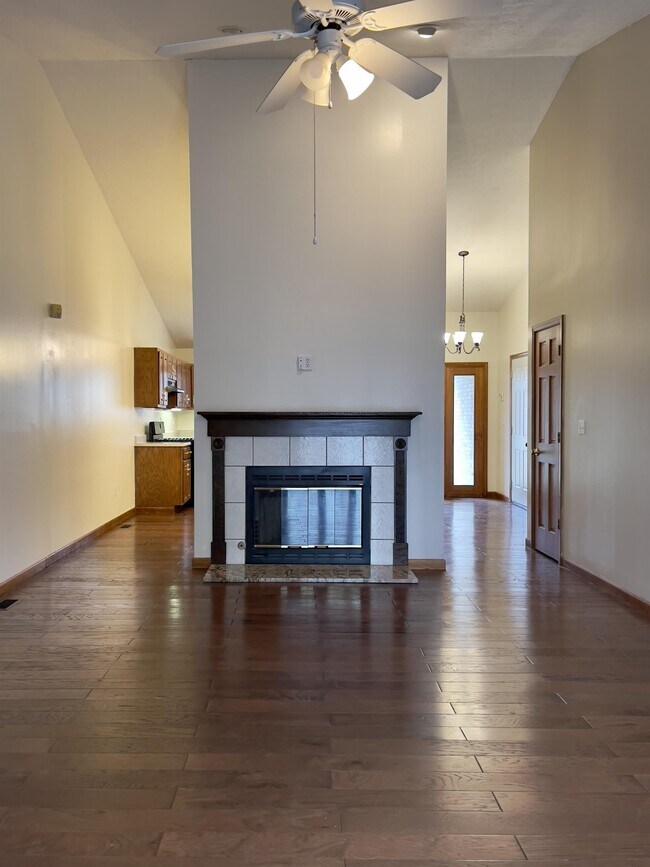 Foto del edificio - 2708 Findley Dr