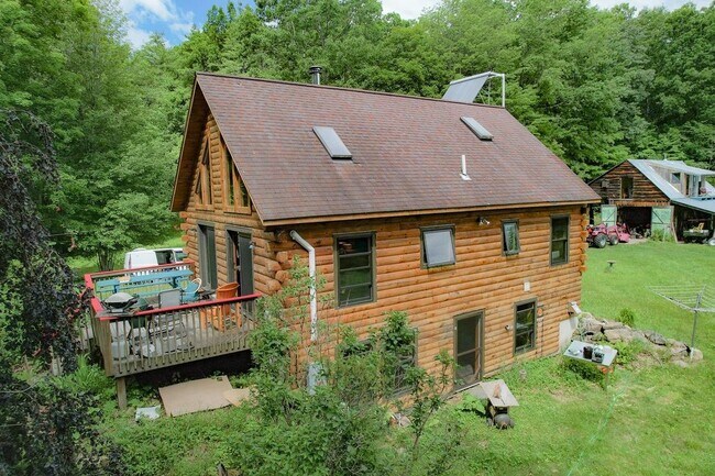 Building Photo - 66 Ledge Farm Rd