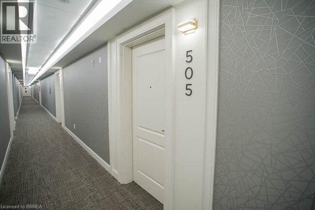 Building Photo - 34 Norman St