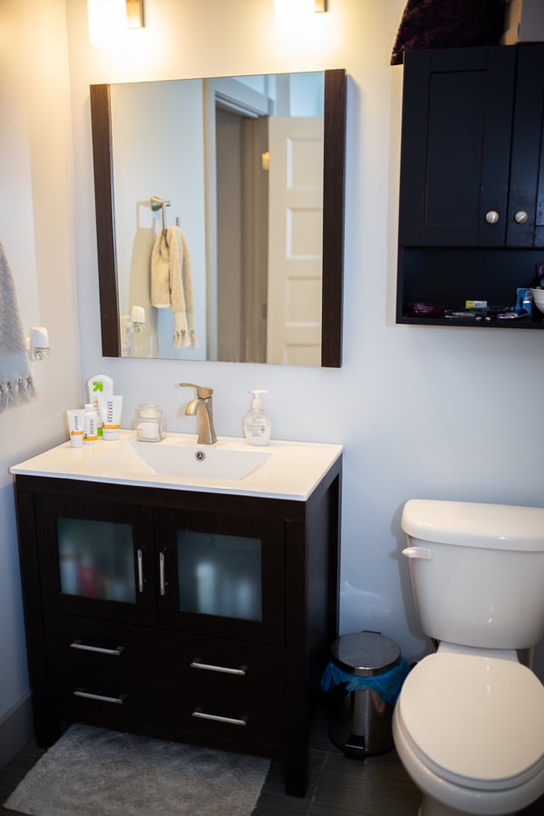 Sink - 124 S Main St