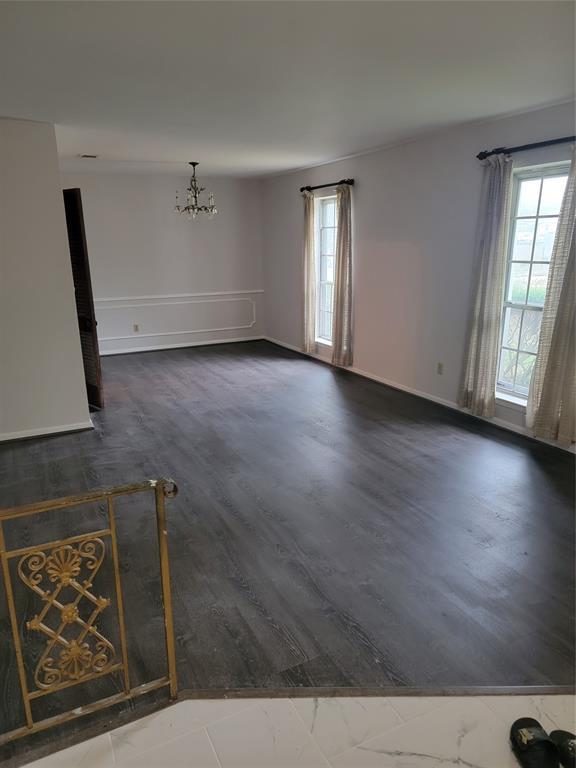 Foto del edificio - 8927 Sharpcrest St