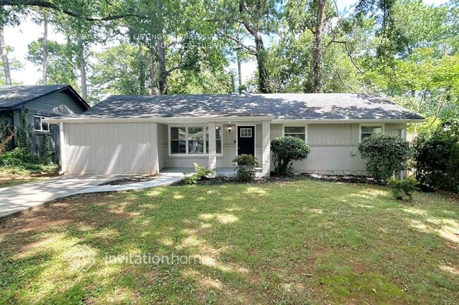 Building Photo - 1847 Rosewood Rd