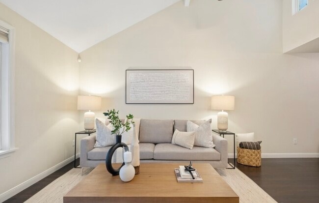 Foto del edificio - 4300 NE Sunset Blvd