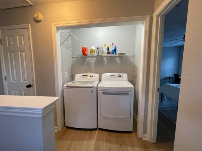 Foto del edificio - 449 Teal Ln