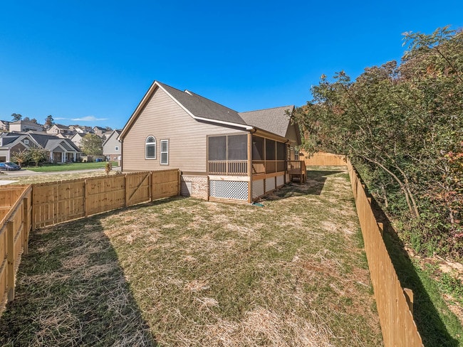 Building Photo - 8052 Burgundy Cir