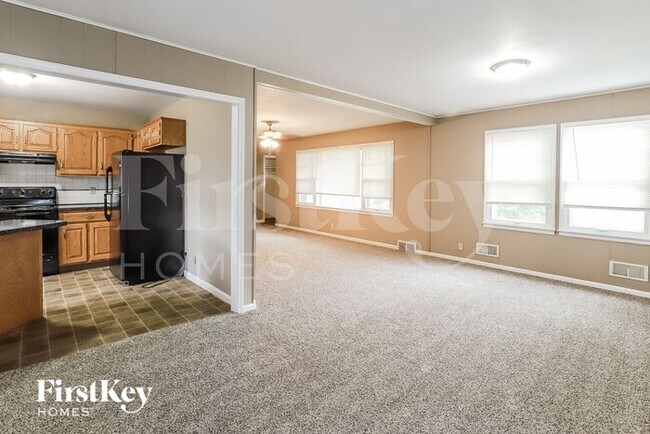 Building Photo - 109 Northview Dr