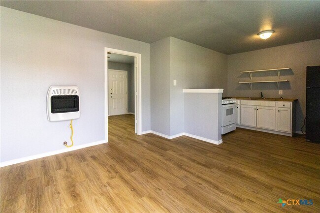 Foto del edificio - 116 W Avenue A