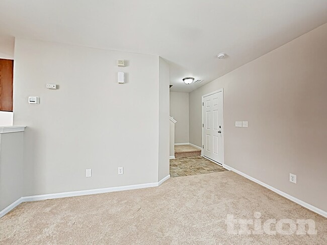 Building Photo - 8927 McAdam Way