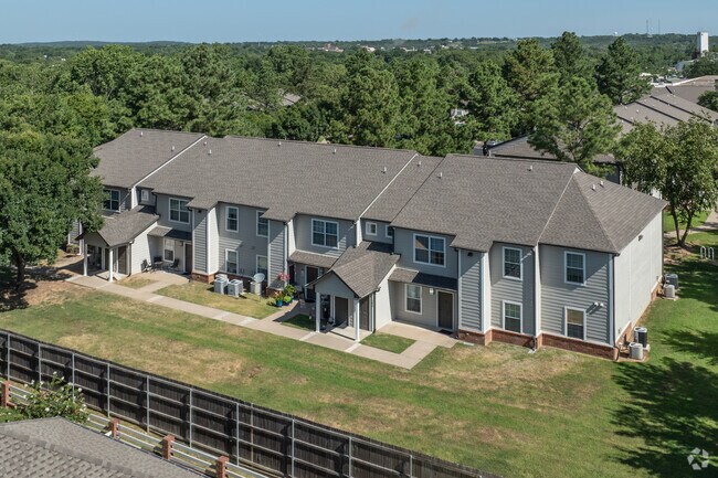 Alternar - Cambridge Court Apartment Homes